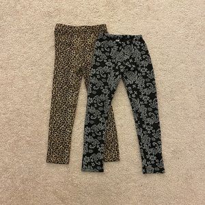 Bundle of 2 Pairs of Fin Print Leggings- Black Lace Floral and Cheetah Print